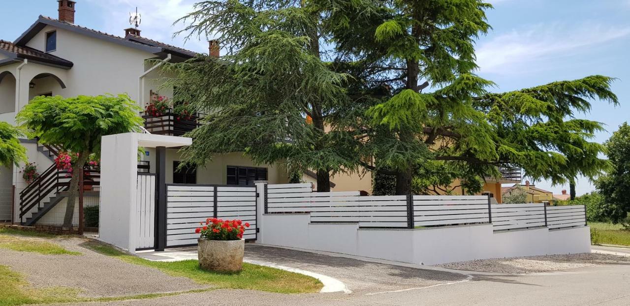 Fiori Apartment Umago Exterior foto